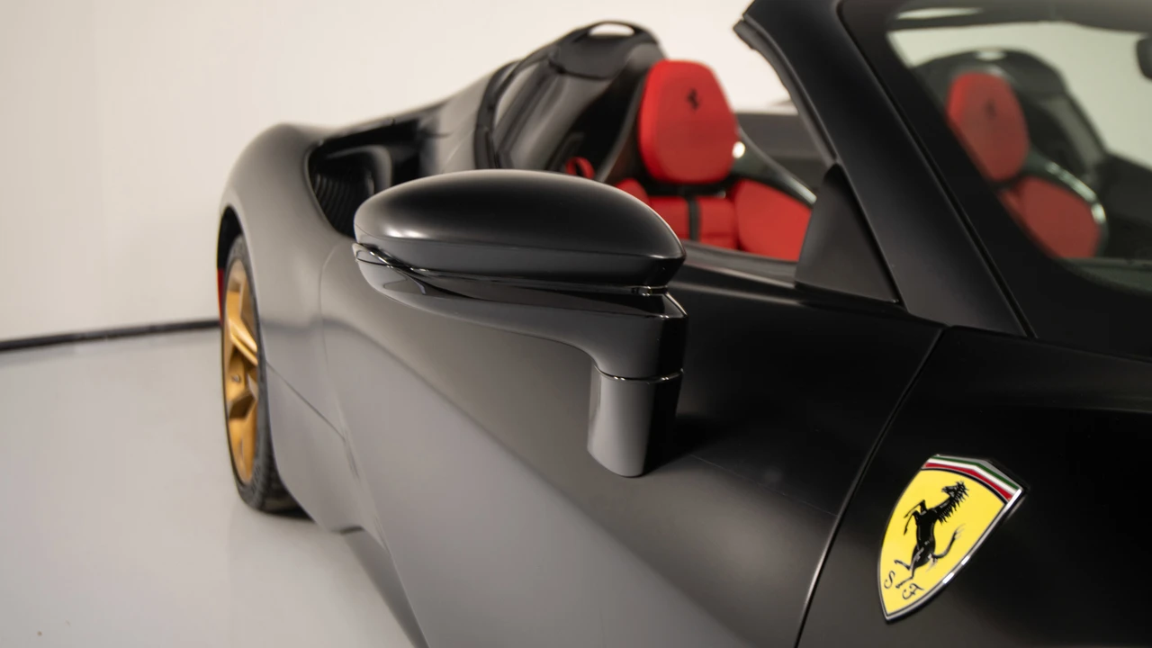 2024 Ferrari SF90 Spider - Image 13 of 31