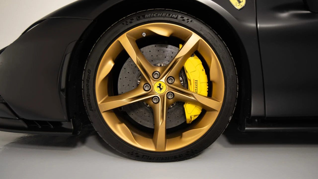 2024 Ferrari SF90 Spider - Image 10 of 31