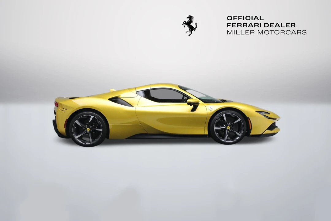 2024 Ferrari SF90 Spider - Image 19 of 30