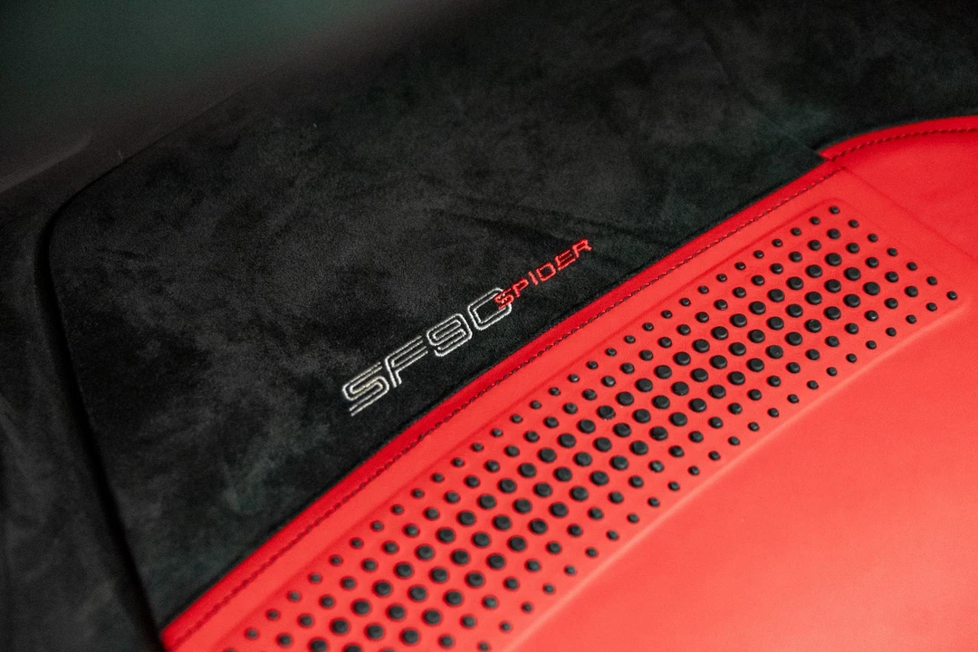 2024 Ferrari SF90 Spider - Image 25 of 31
