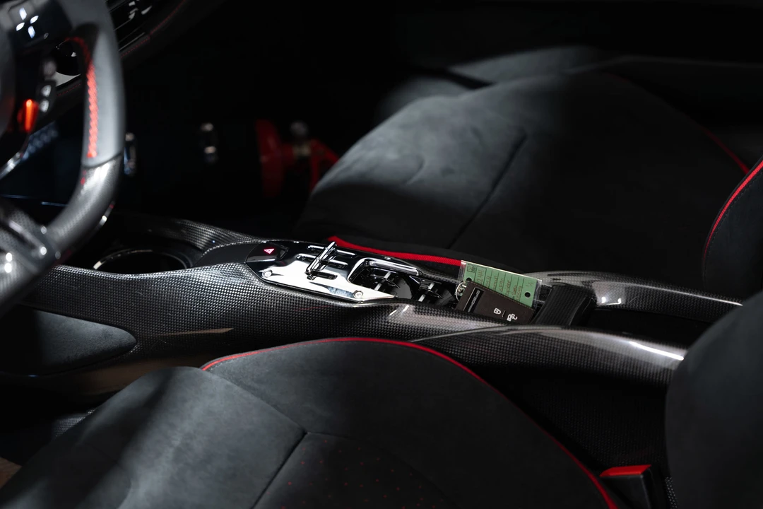 2024 Ferrari SF90 Spider - Image 30 of 31