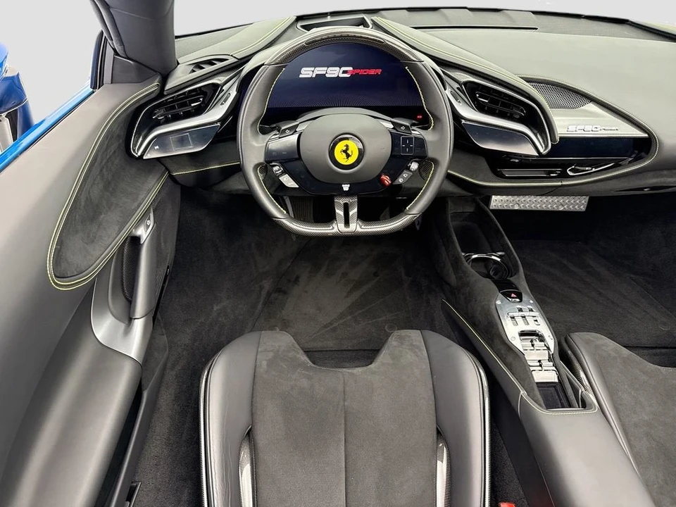 2024 Ferrari SF90 Spider - Image 19 of 31