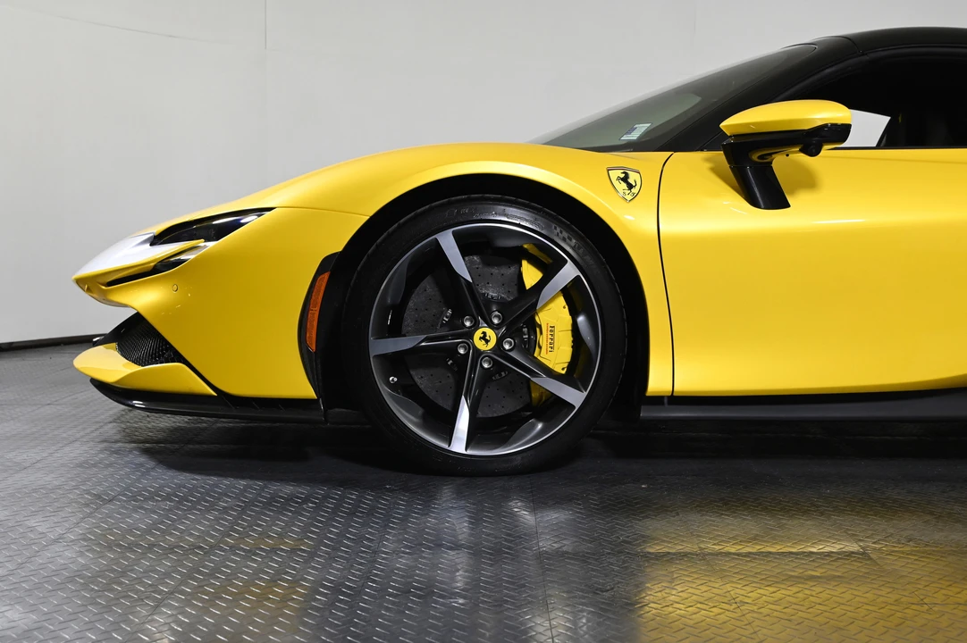2024 Ferrari SF90 Spider - Image 27 of 28