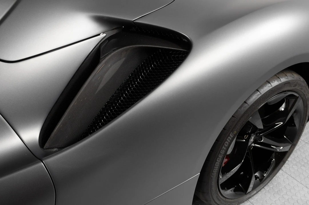 2024 Ferrari SF90 Spider - Image 17 of 21
