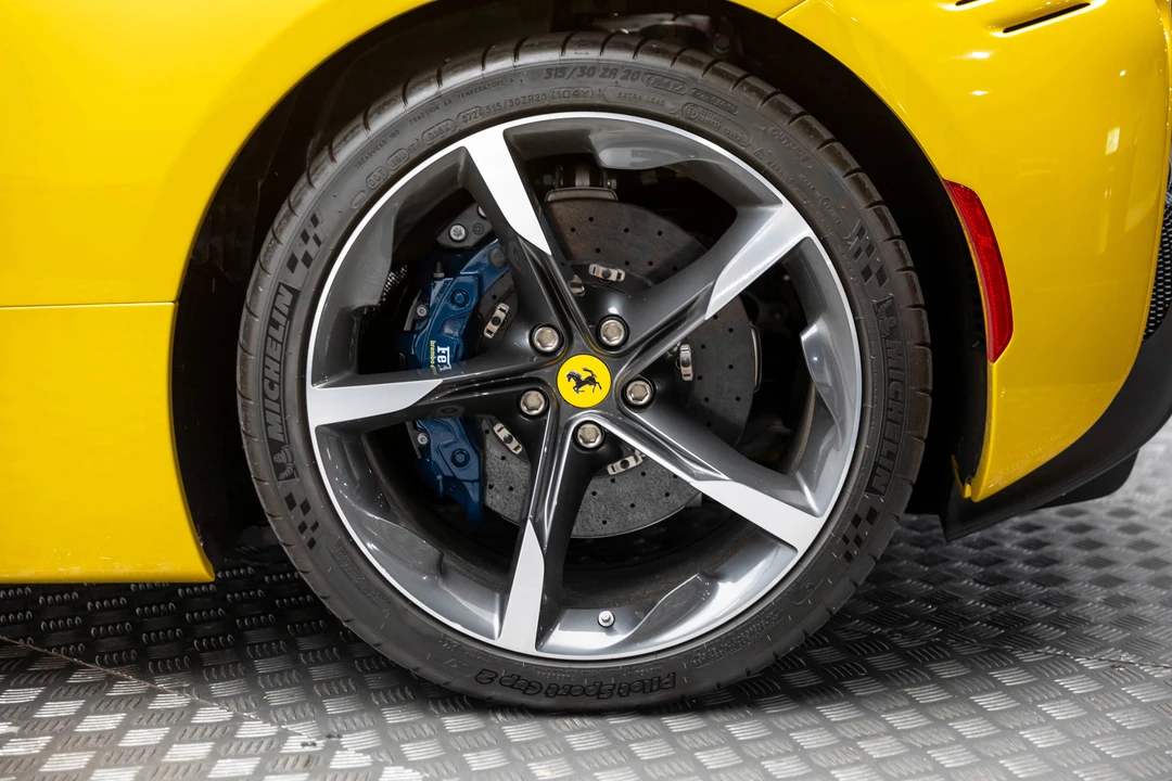 2024 Ferrari SF90 Spider - Image 29 of 31