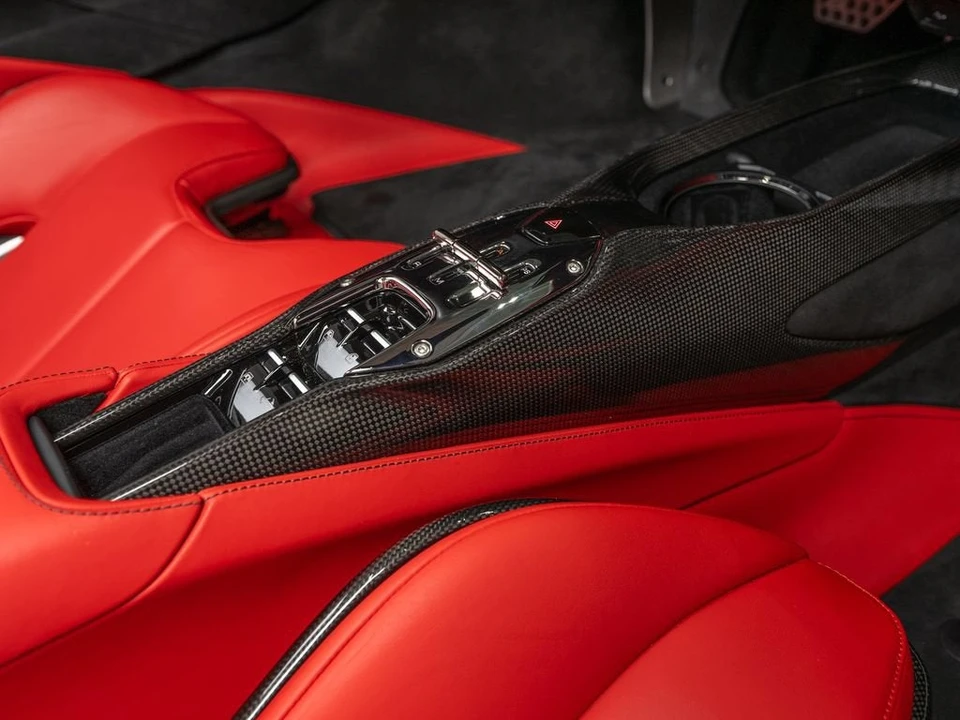2024 Ferrari SF90 Spider - Image 22 of 31