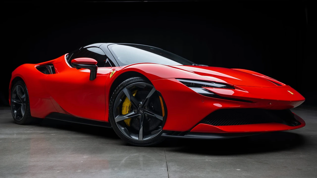 2024 Ferrari SF90 Spider - Image 31 of 31