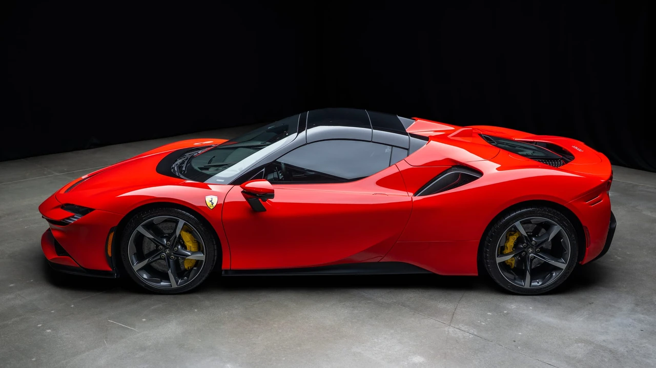 2024 Ferrari SF90 Spider - Image 10 of 31