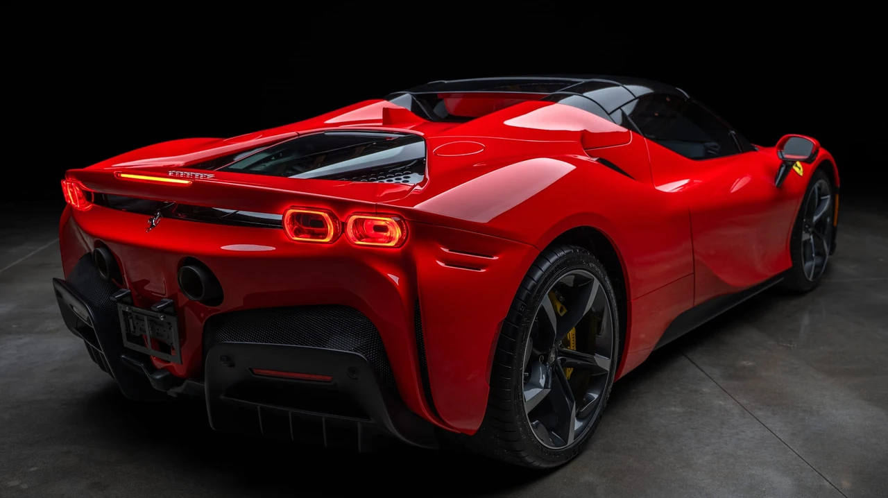 2024 Ferrari SF90 Spider - Image 23 of 31
