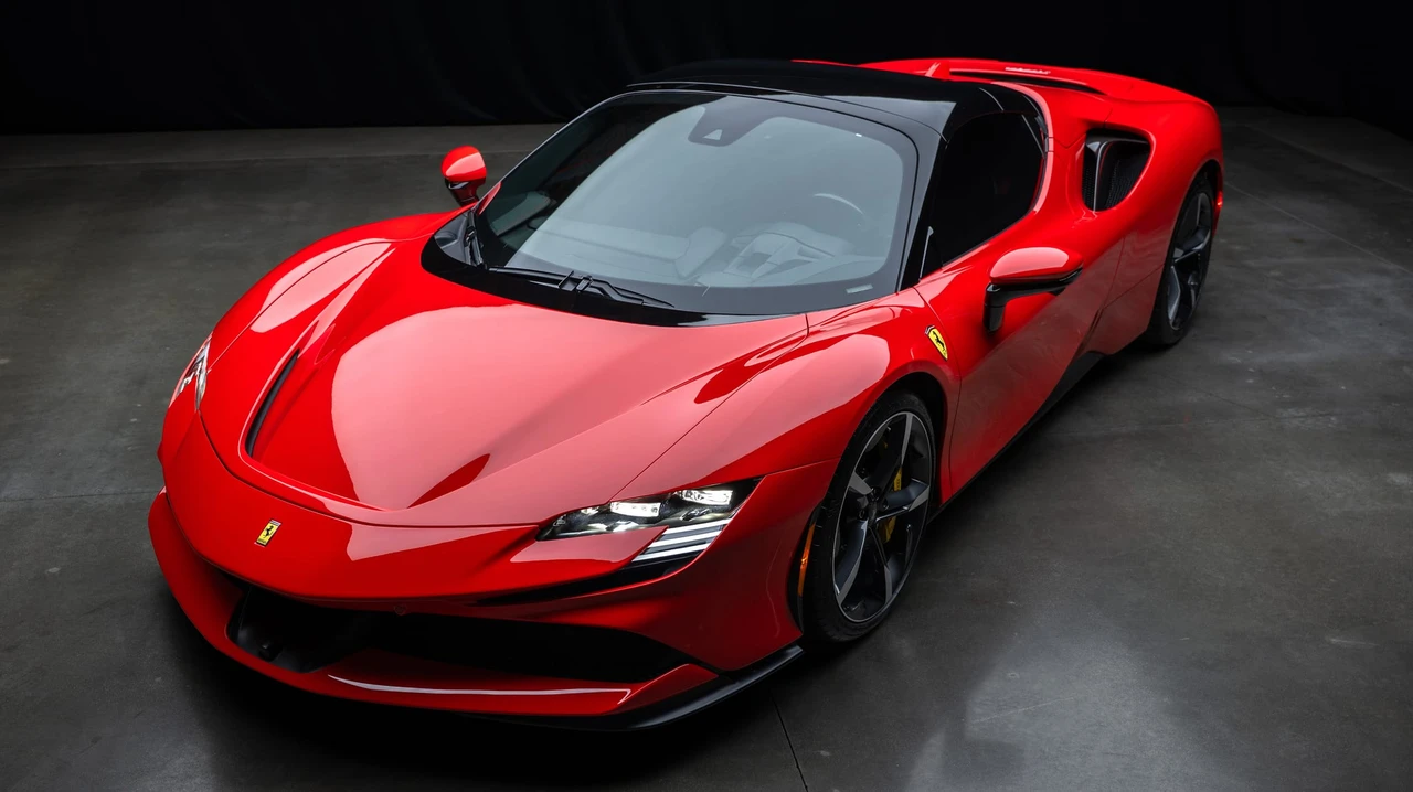 2024 Ferrari SF90 Spider - Image 5 of 31