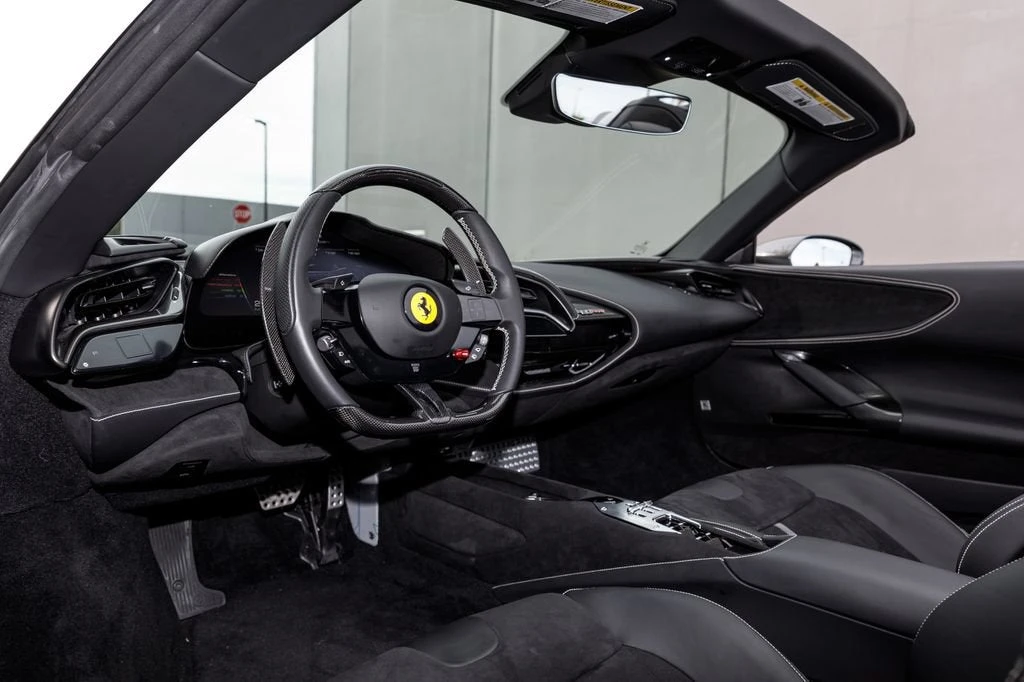 2024 Ferrari SF90 Spider - Image 19 of 31
