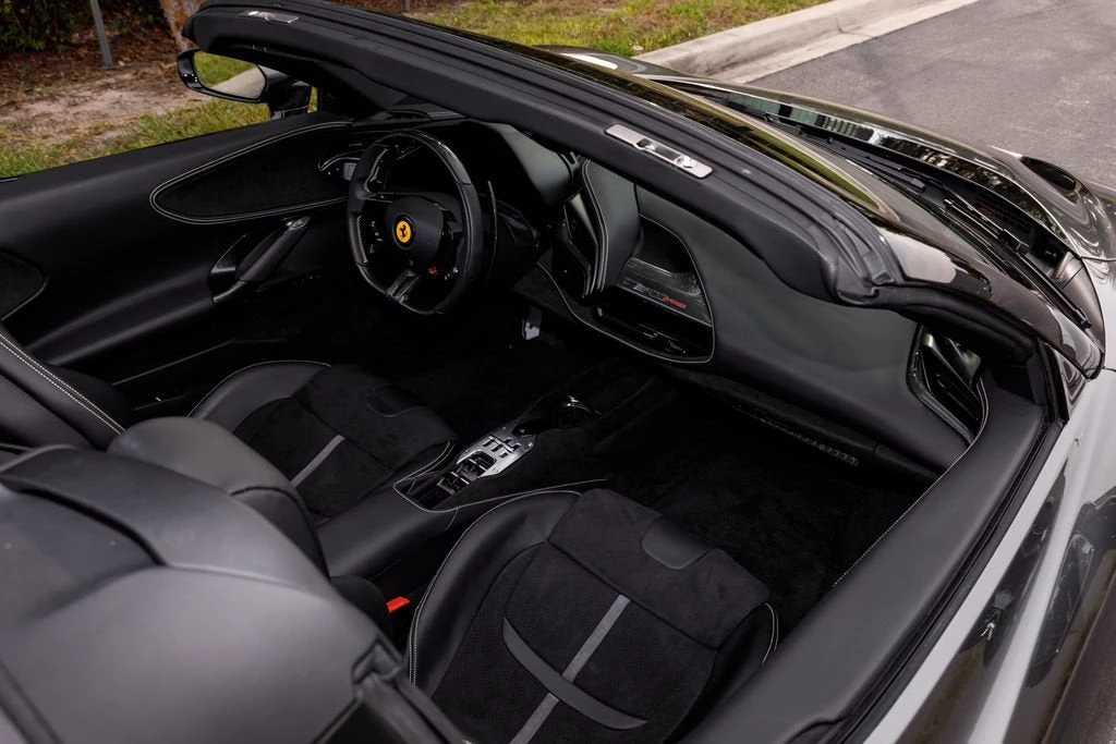 2024 Ferrari SF90 Spider - Image 16 of 31