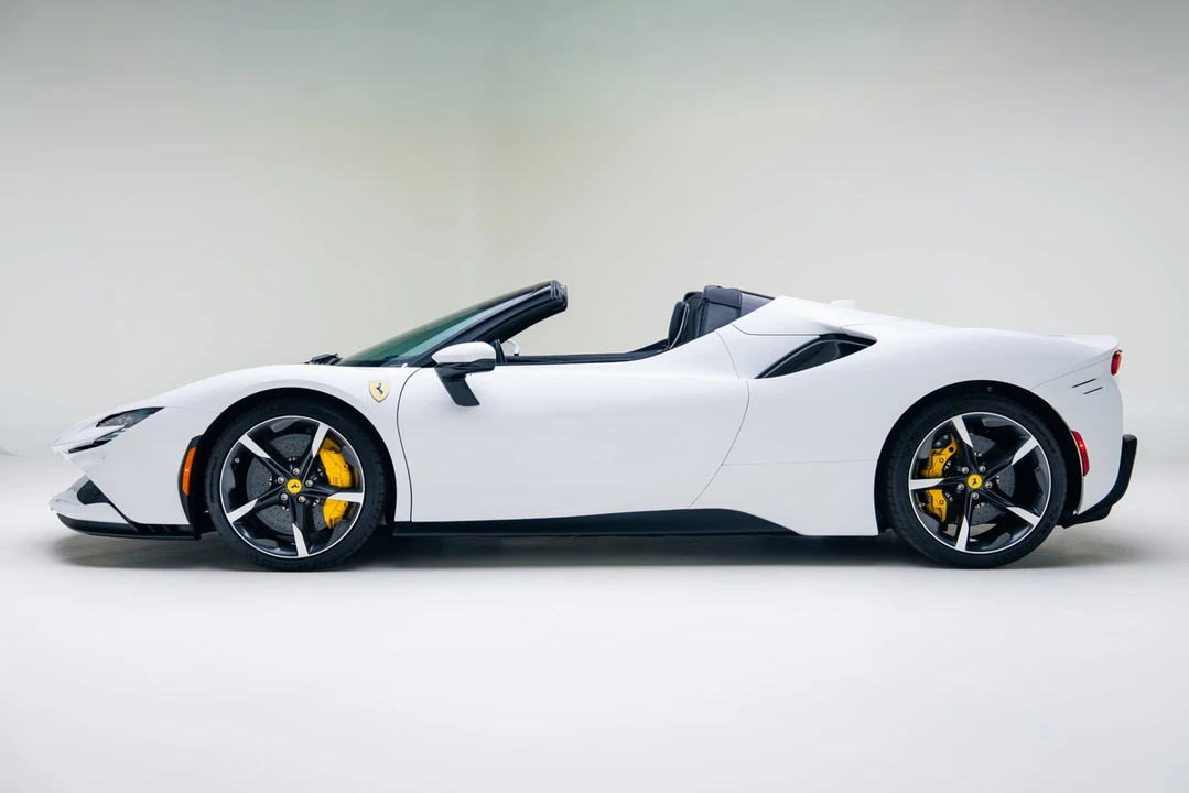 2024 Ferrari SF90 Spider - Image 13 of 21