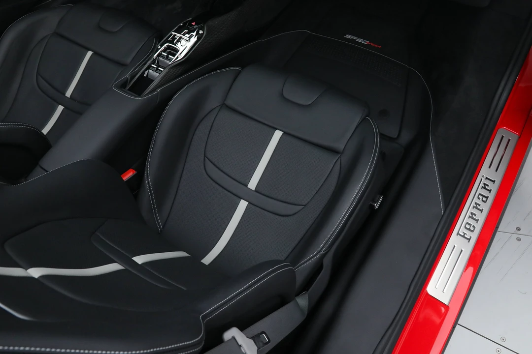 2024 Ferrari SF90 Spider - Image 24 of 31