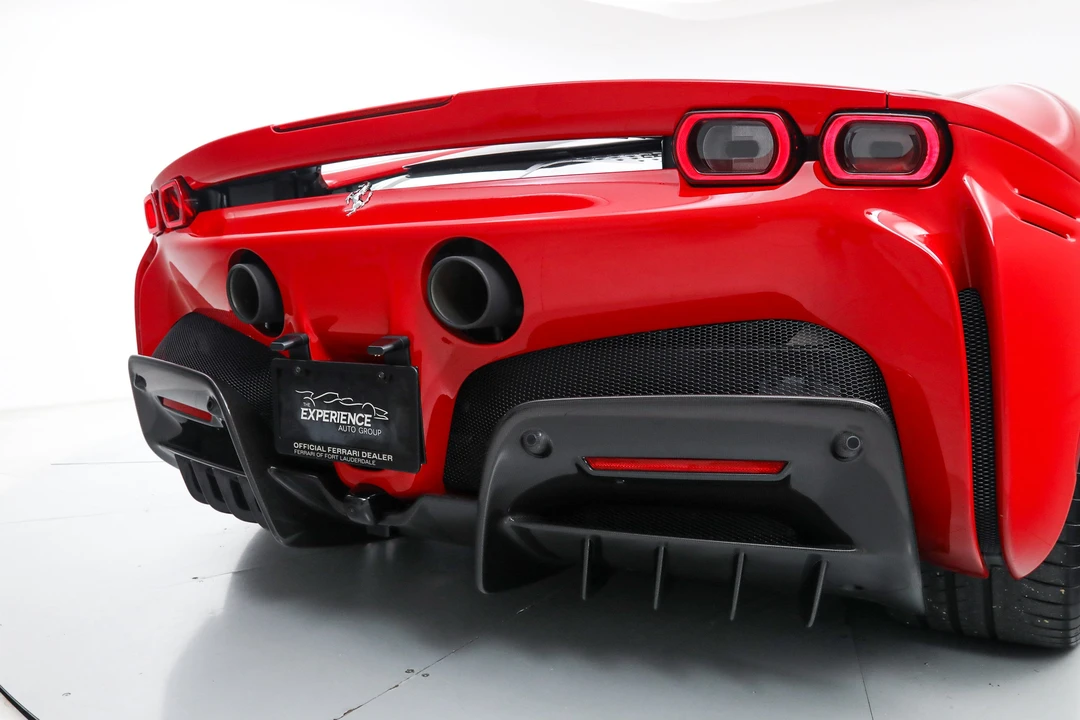 2024 Ferrari SF90 Spider - Image 19 of 31