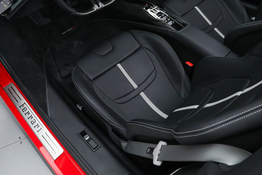 2024 Ferrari SF90 Spider - Image 27 of 31