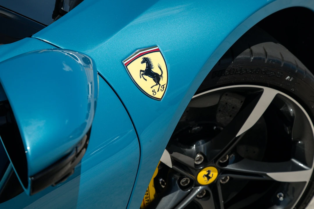 2024 Ferrari SF90 Spider - Image 18 of 31