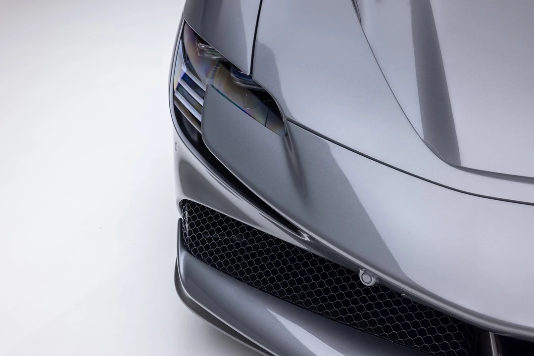 2024 Ferrari SF90 Spider - Image 24 of 31
