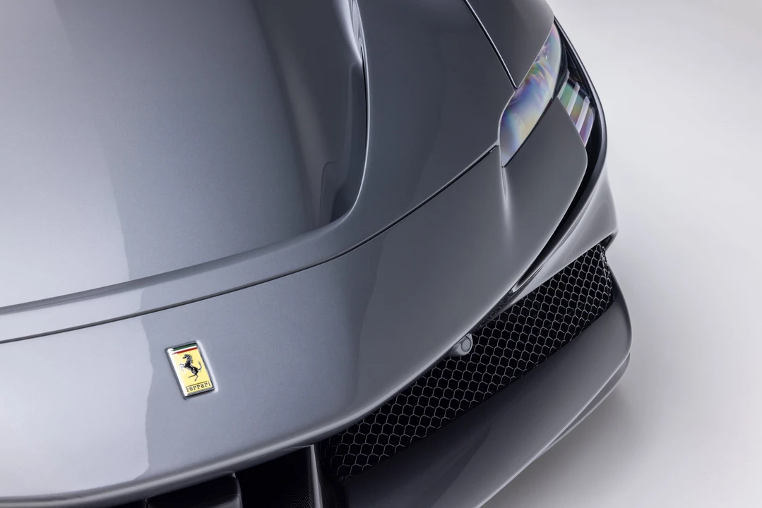 2024 Ferrari SF90 Spider - Image 25 of 31