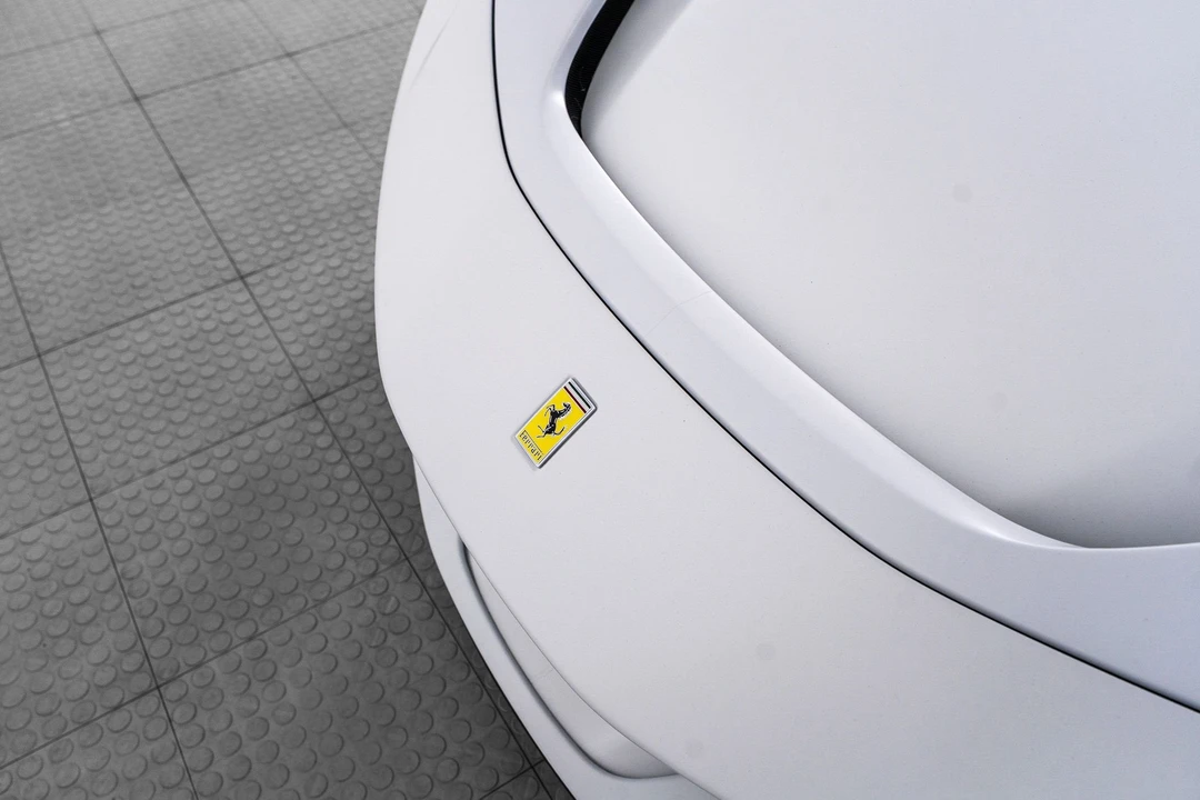 2024 Ferrari SF90 Spider - Image 25 of 31