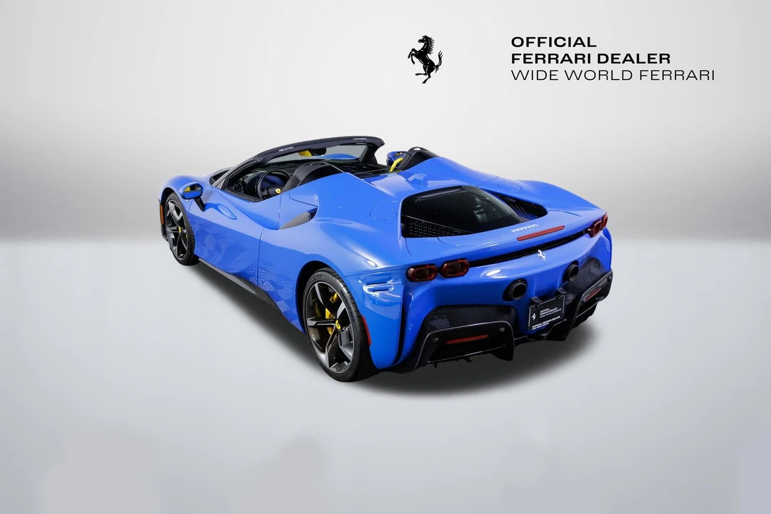 2024 Ferrari SF90 Spider - Image 17 of 31