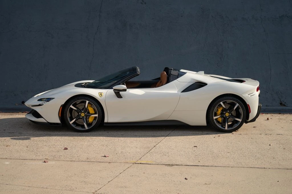 2024 Ferrari SF90 Spider - Image 5 of 12