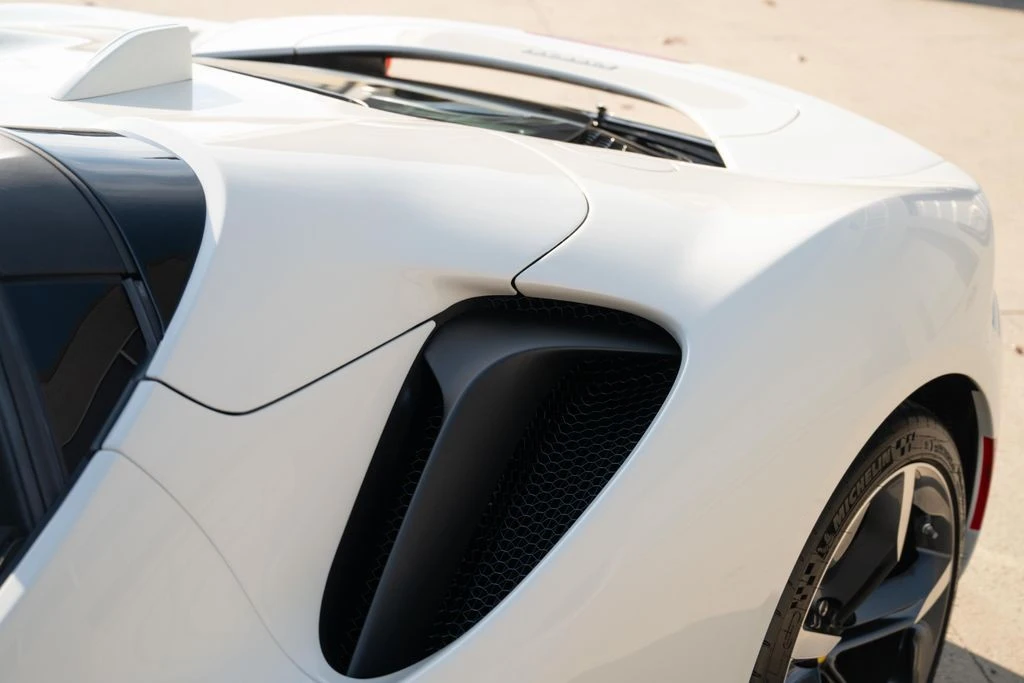2024 Ferrari SF90 Spider - Image 21 of 21
