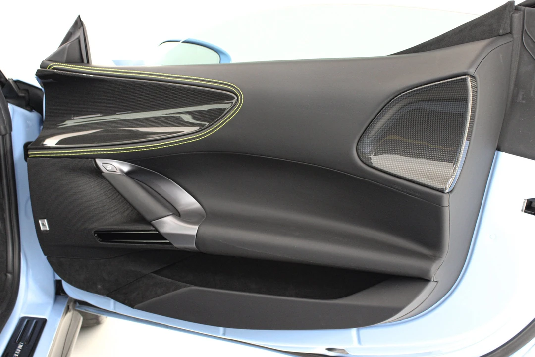 2024 Ferrari SF90 Spider - Image 29 of 31