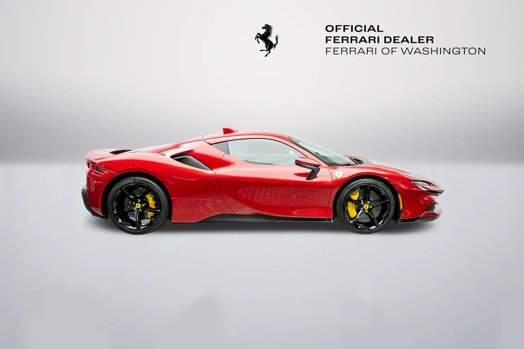 2024 Ferrari SF90 Stradale - Image 9 of 31