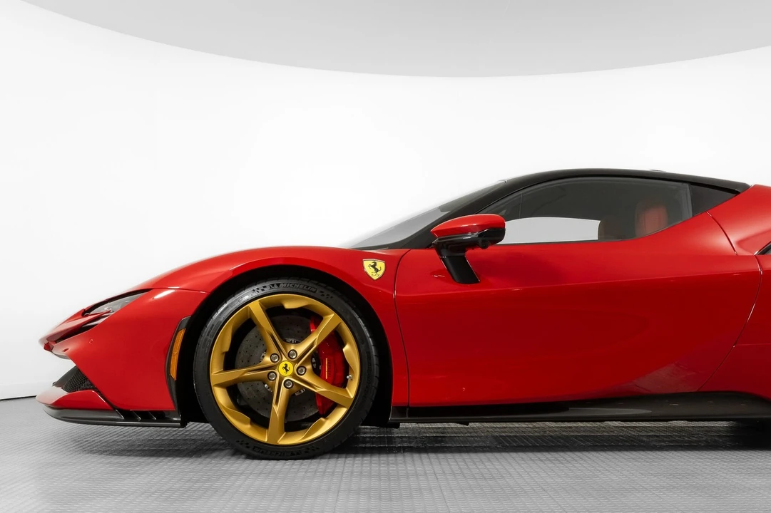 2024 Ferrari SF90 Stradale - Image 14 of 21