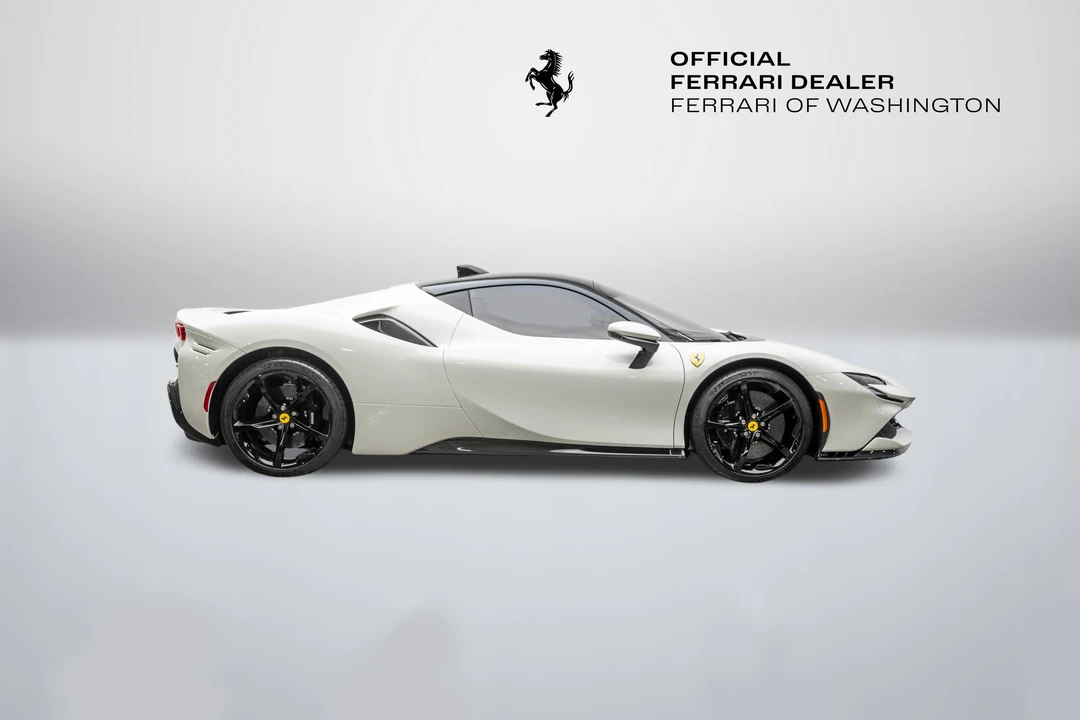 2024 Ferrari SF90 Stradale - Image 9 of 31