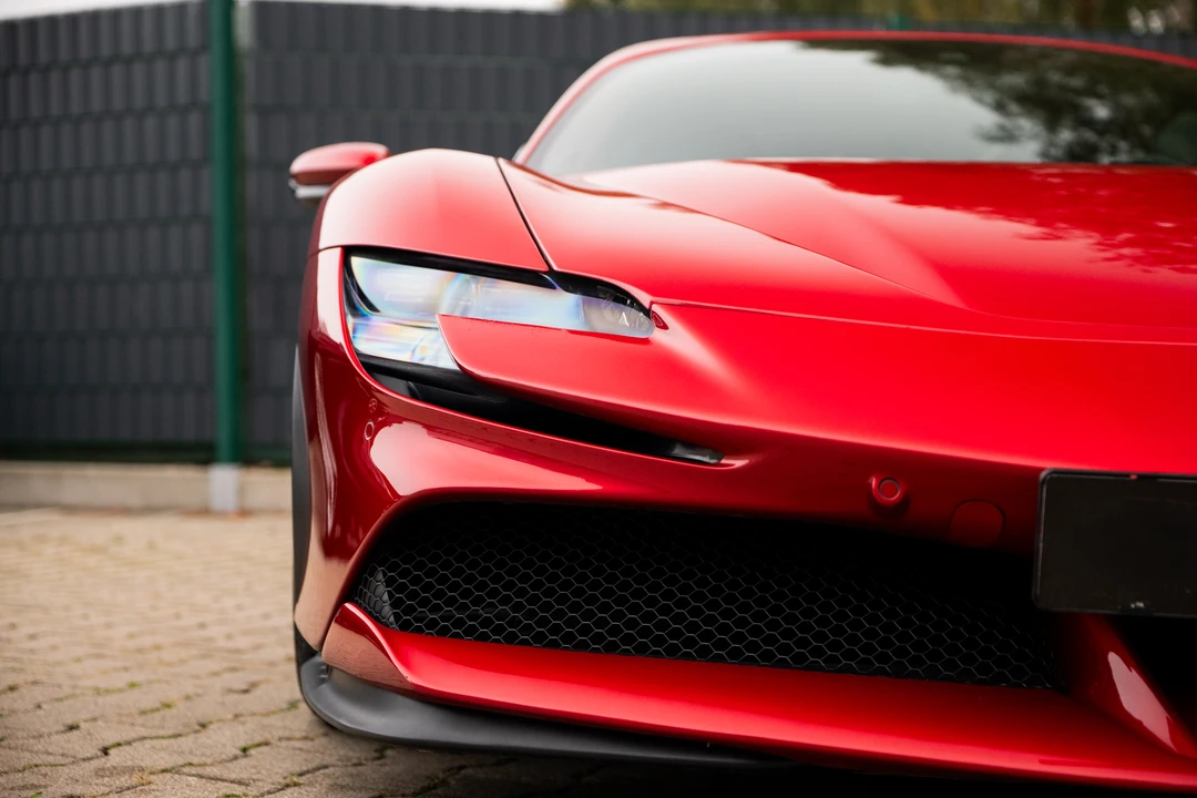 2024 Ferrari SF90 Stradale - Image 12 of 31