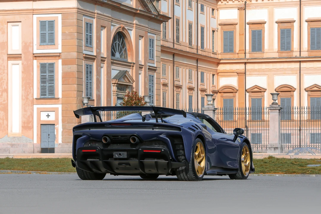 2025 Ferrari SF90 XX Spider - Image 8 of 31