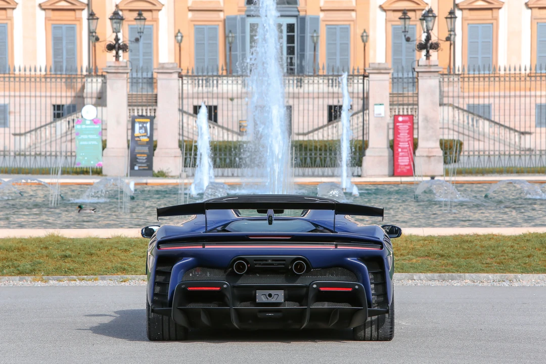 2025 Ferrari SF90 XX Spider - Image 6 of 31