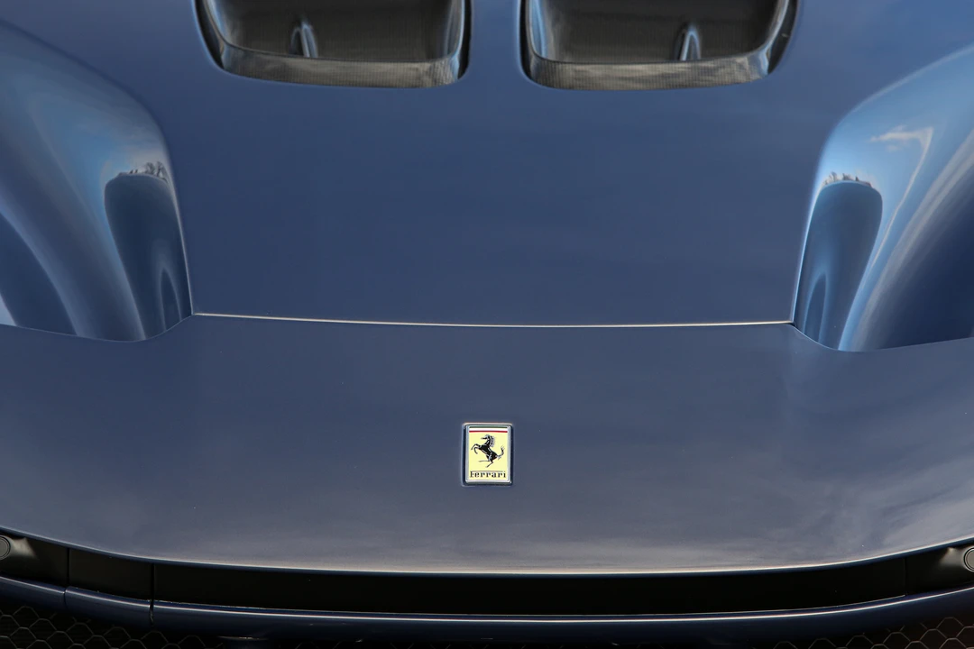 2025 Ferrari SF90 XX Spider - Image 31 of 31