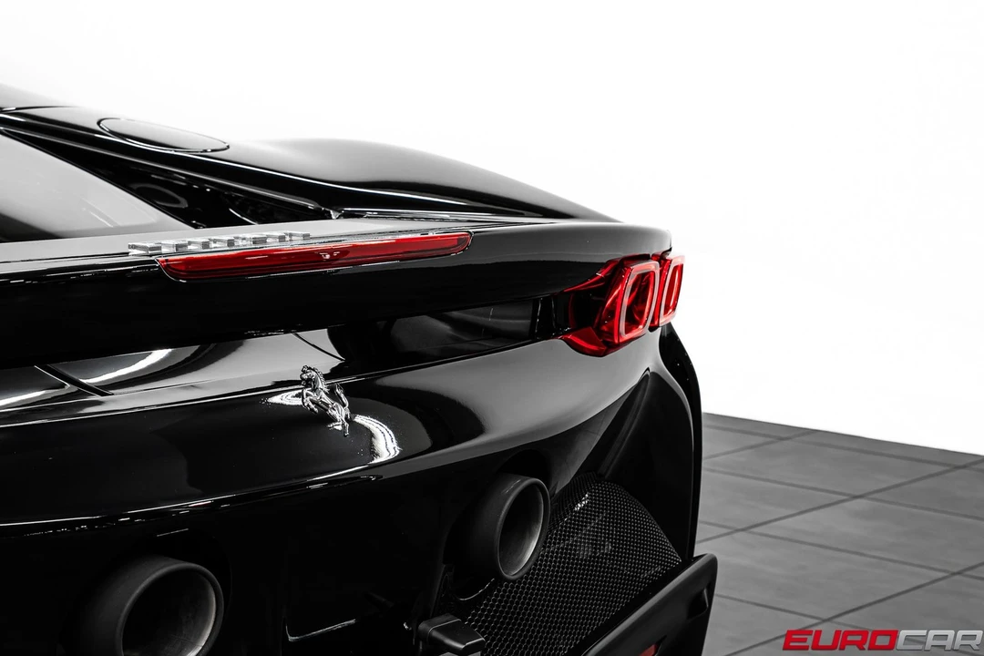 2024 Ferrari SF90 Spider - Image 26 of 31