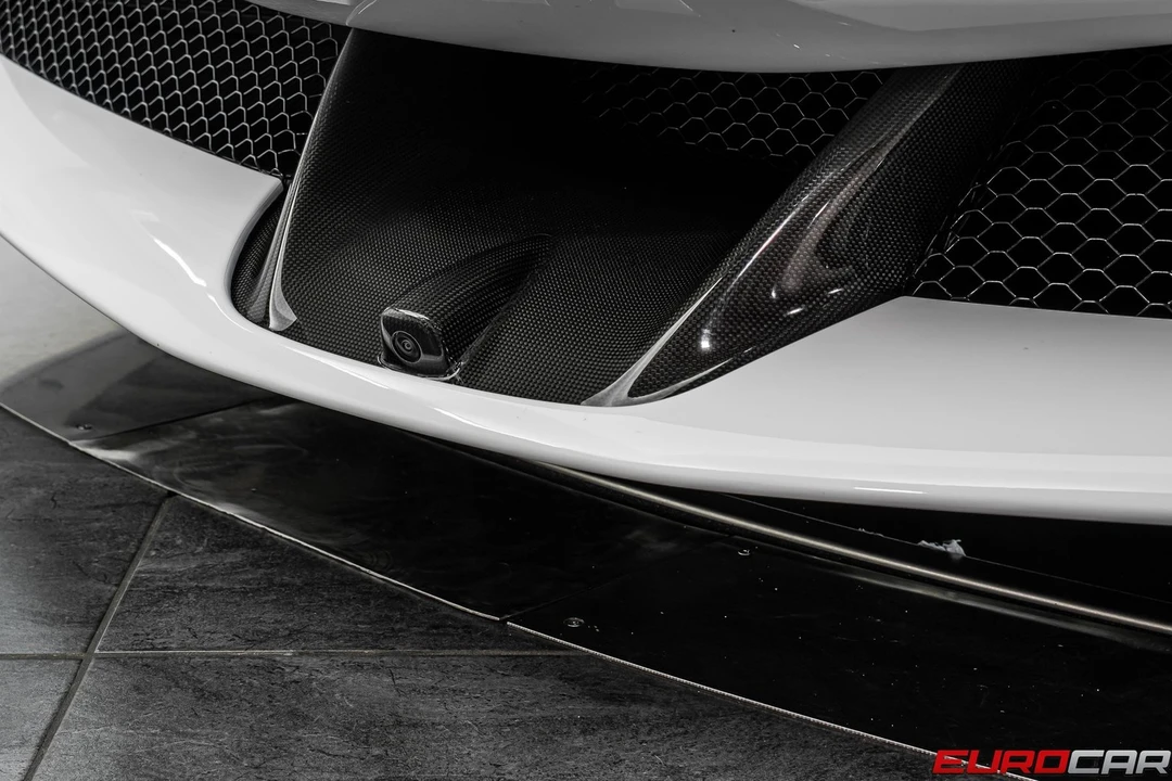 2024 Ferrari SF90 Spider - Image 16 of 31