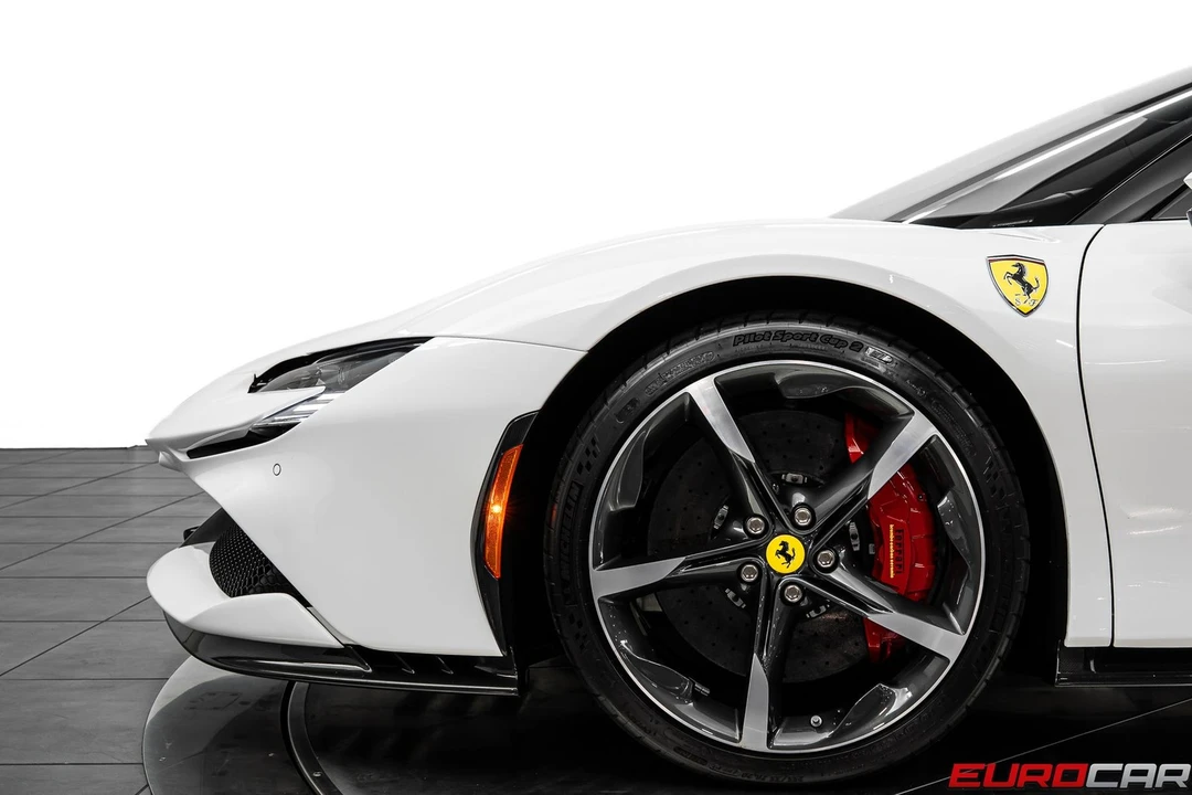 2024 Ferrari SF90 Spider - Image 20 of 31
