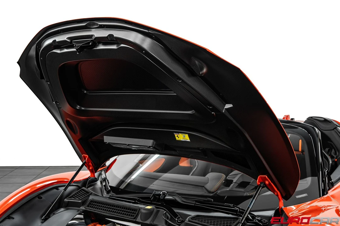 2024 Ferrari SF90 Spider - Image 12 of 31