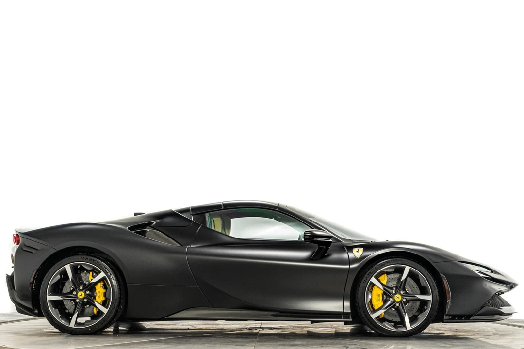2024 Ferrari SF90 Spider - Image 18 of 21
