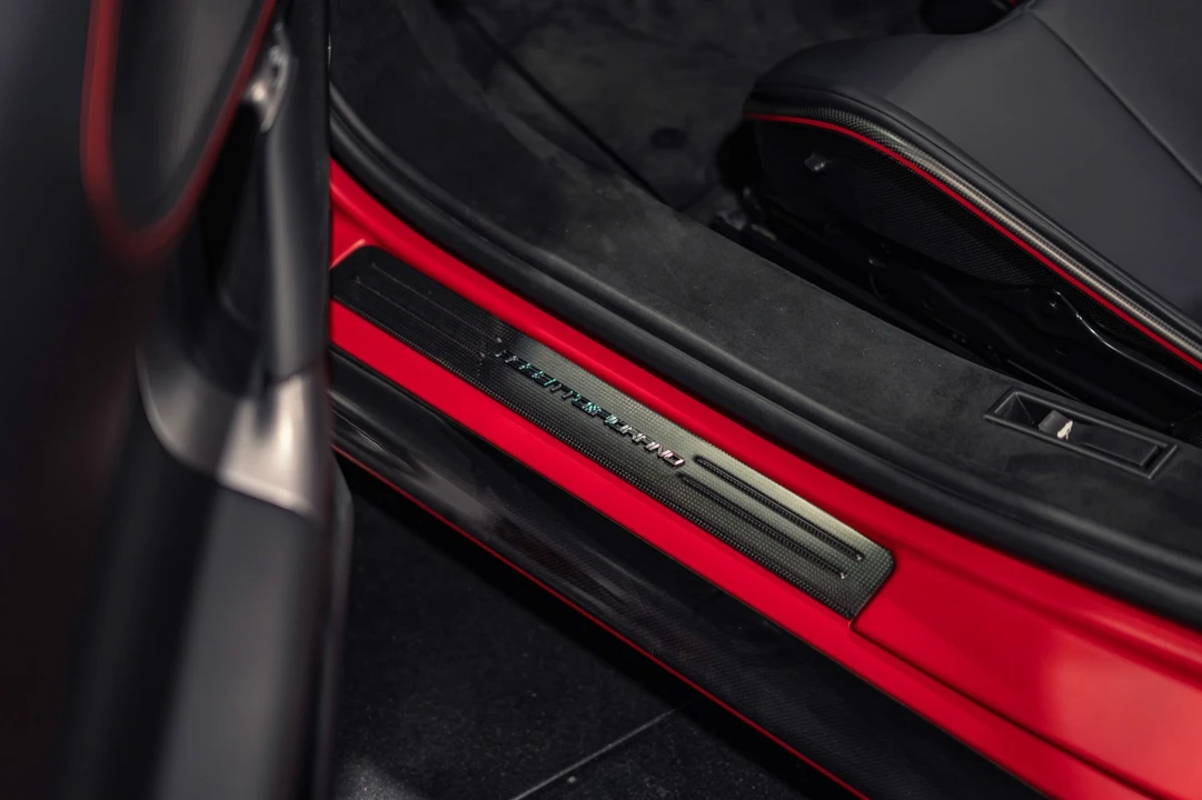 2024 Ferrari SF90 Spider - Image 28 of 31