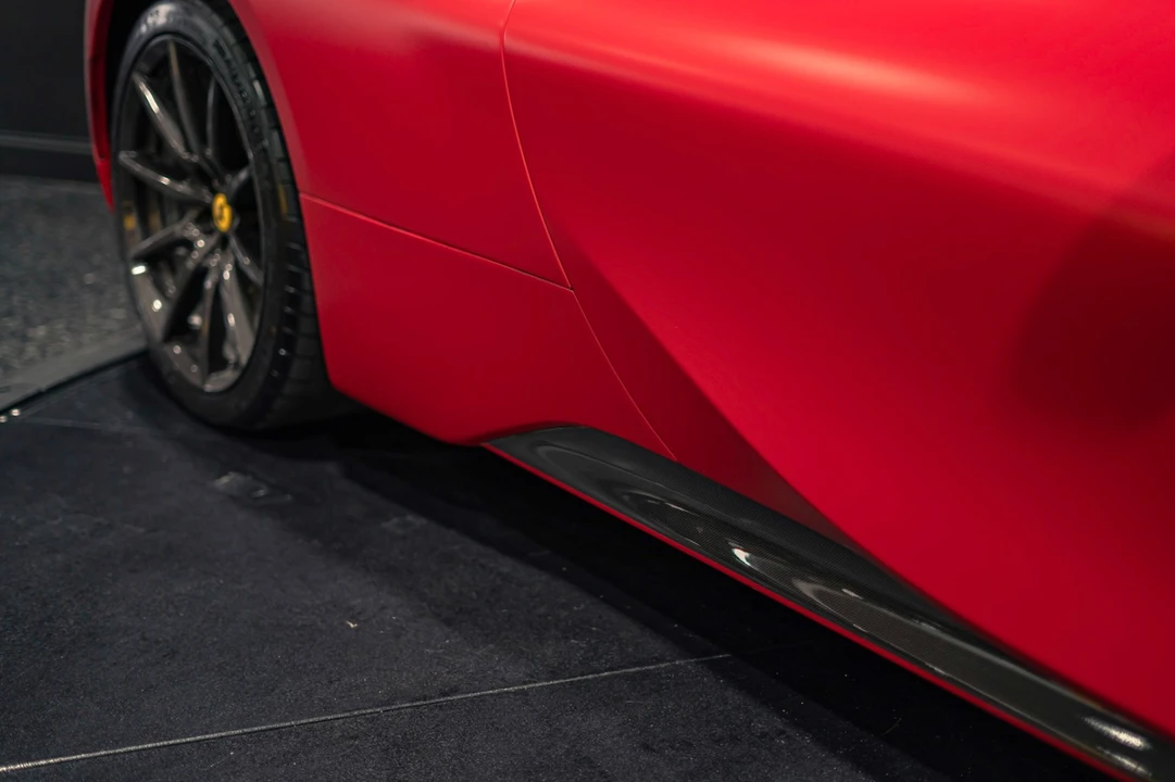 2024 Ferrari SF90 Spider - Image 15 of 31