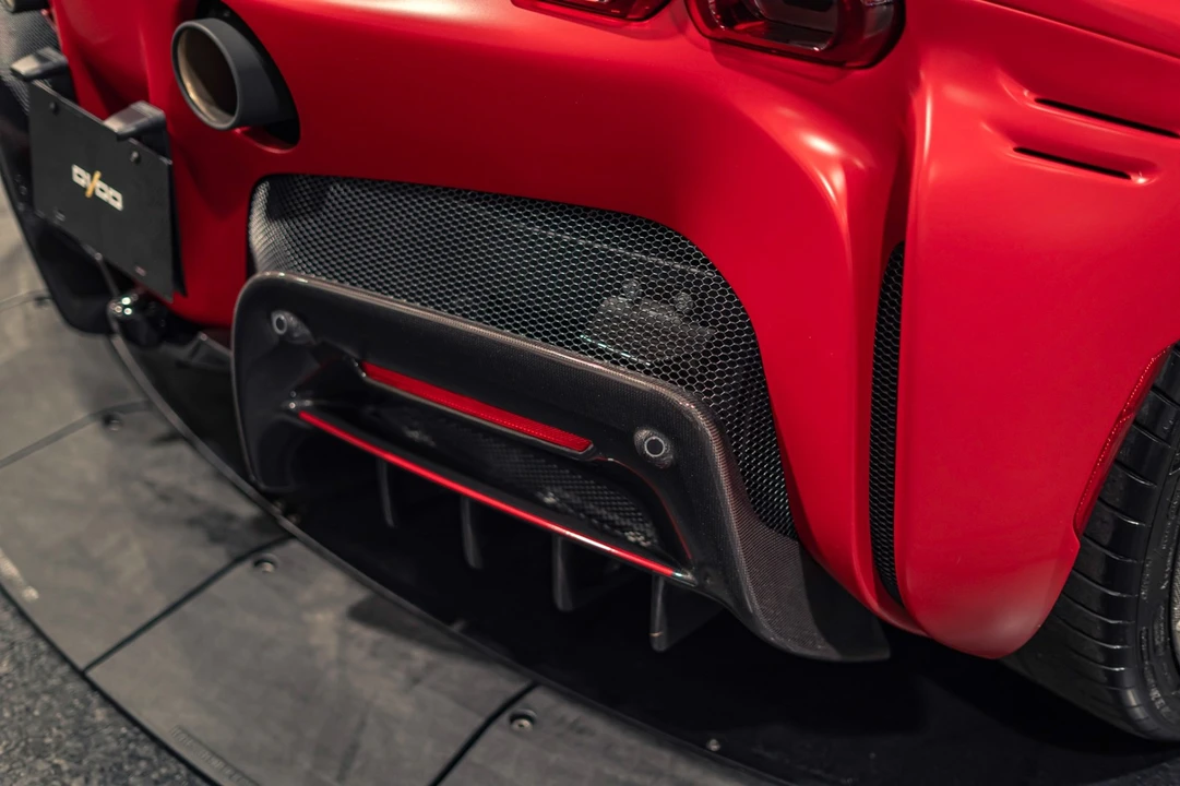 2024 Ferrari SF90 Spider - Image 17 of 31