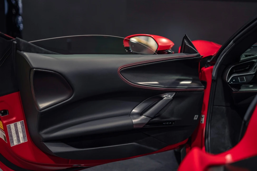 2024 Ferrari SF90 Spider - Image 4 of 31
