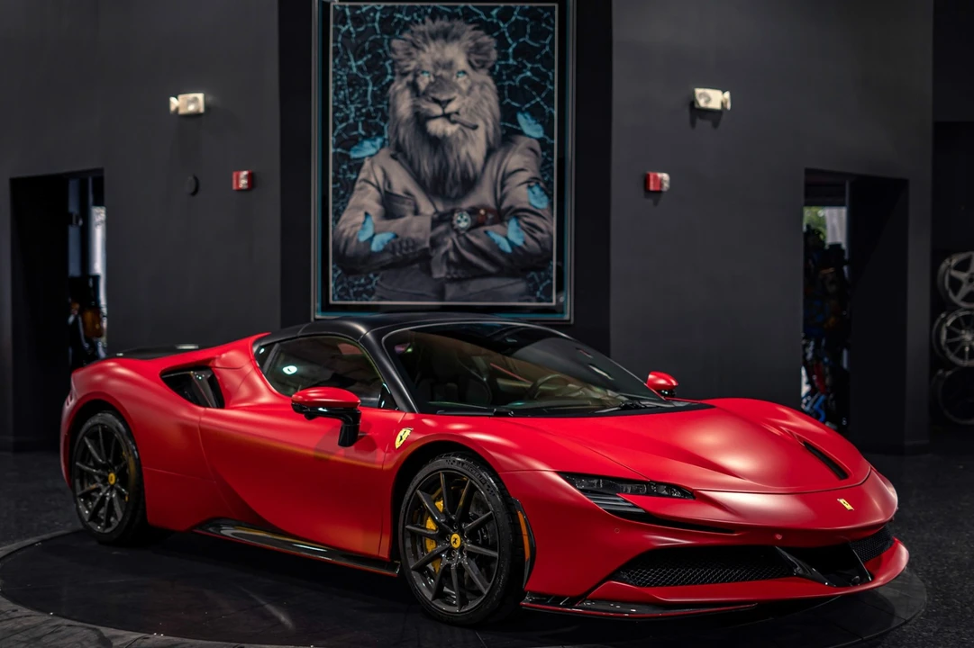 2024 Ferrari SF90 Spider - Image 29 of 31