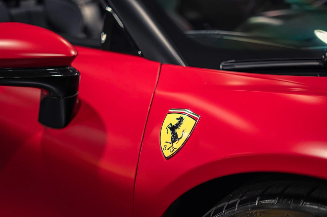 2024 Ferrari SF90 Spider - Image 19 of 31