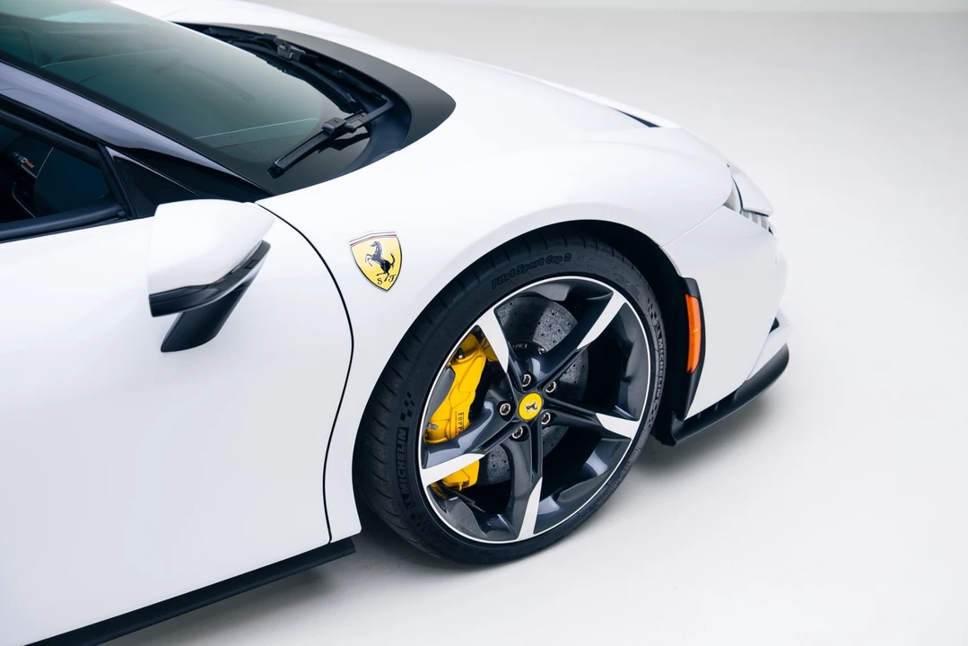2024 Ferrari SF90 Spider - Image 22 of 31