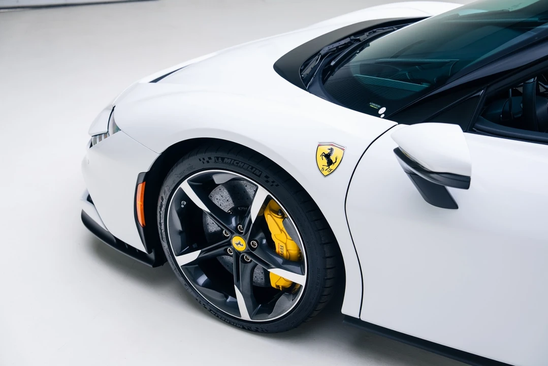 2024 Ferrari SF90 Spider - Image 17 of 31