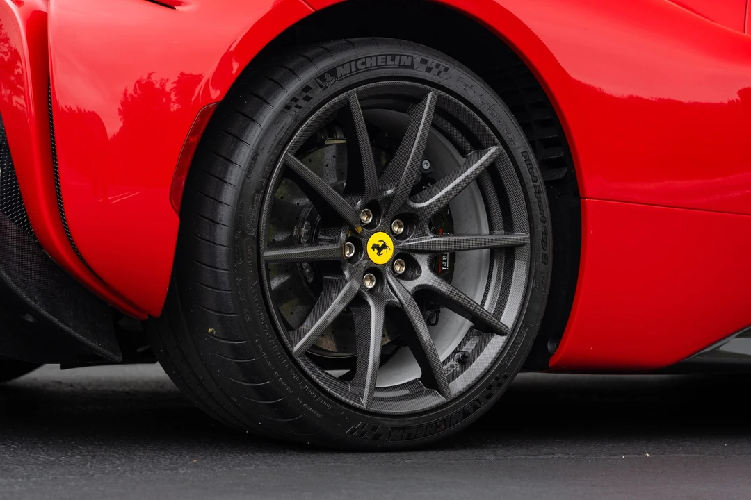 2024 Ferrari SF90 Spider - Image 23 of 31