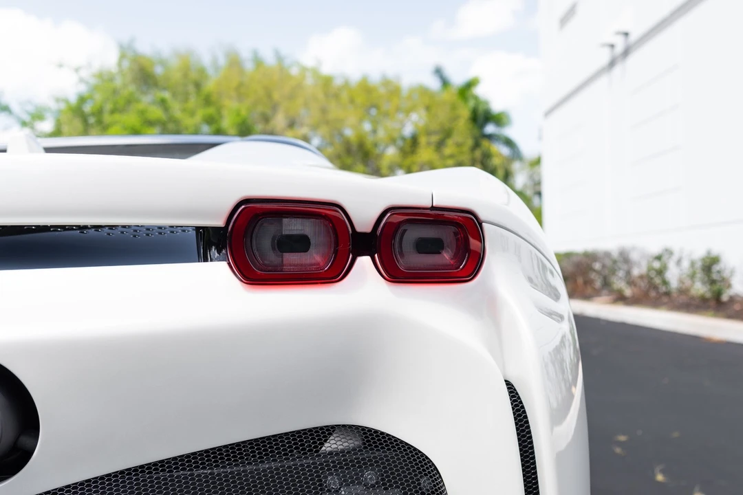 2024 Ferrari SF90 Spider - Image 18 of 31